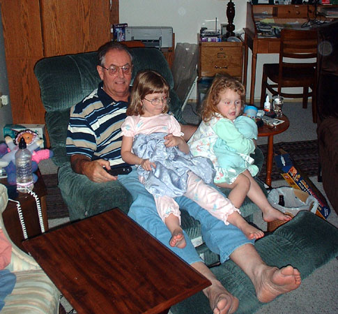 Alsatia and Savannah sitting with Grandpa Jack.jpg 92.0K